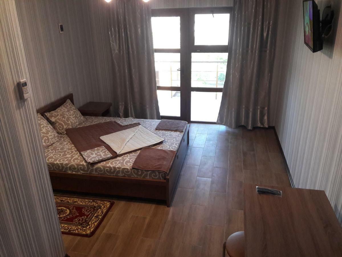 Solnechnaia Dacha Apart otel Zatoka Dış mekan fotoğraf