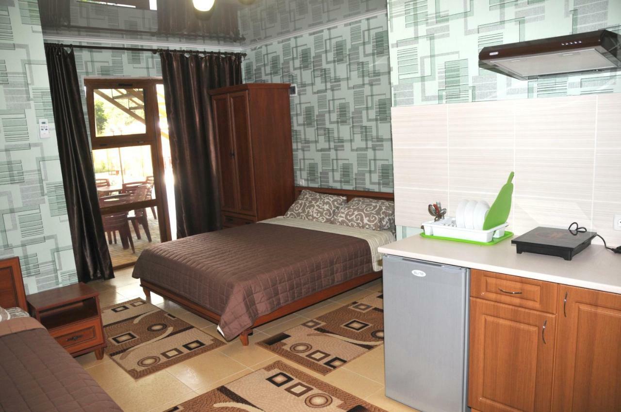 Solnechnaia Dacha Apart otel Zatoka Dış mekan fotoğraf